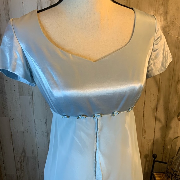 Fiesta vintage sweet gown. Size medium. - Picture 2 of 8